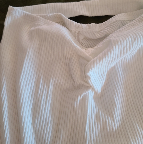 Pants - Picture 2 of 3